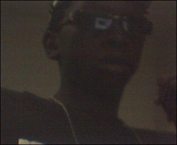moi avec style de ver noir